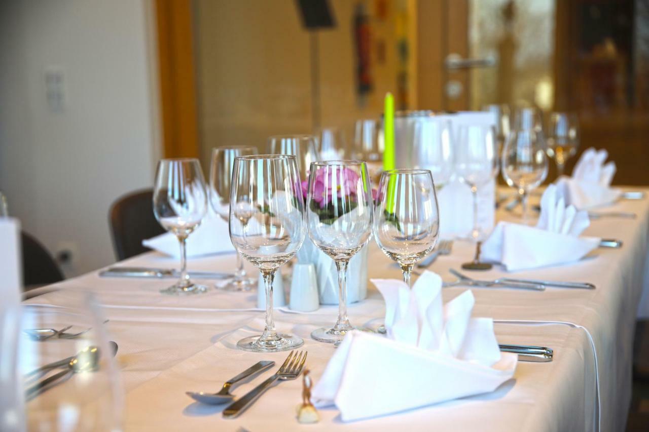 Katholisch-Soziales Institut Hotel Siegburg Ngoại thất bức ảnh